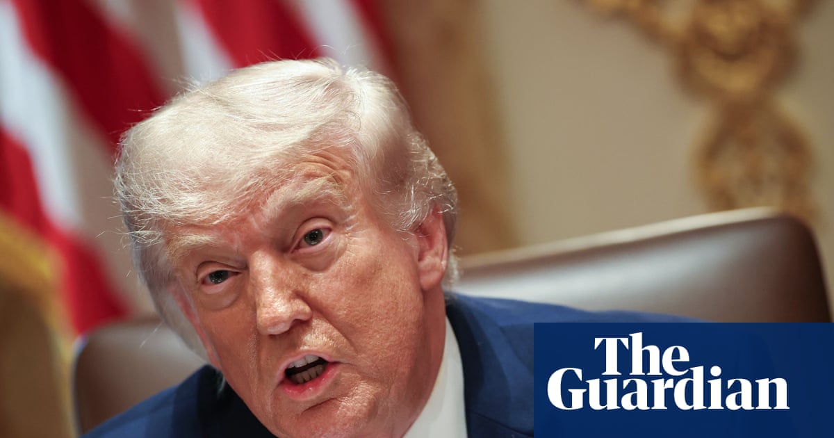 Trump signs scaled-back AI Executive Order establishing voluntary 30-day review framework