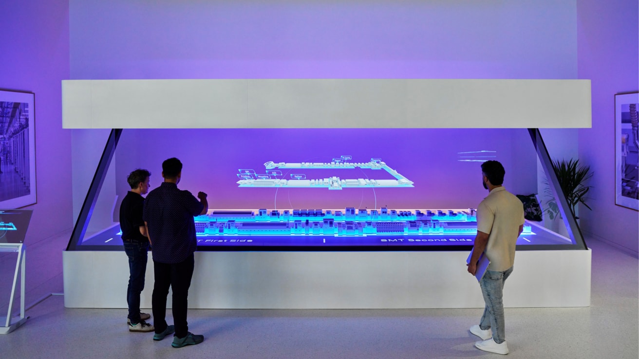 Primary source Apple opens 1,858 square metre Advanced Manufacturing Center in Houston to scale AI server production and automation training